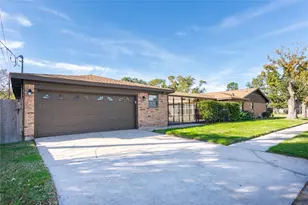 6603 Kury Ln, Houston, TX 77008 - Photo 3