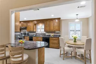 6603 Kury Ln, Houston, TX 77008 - Photo 13