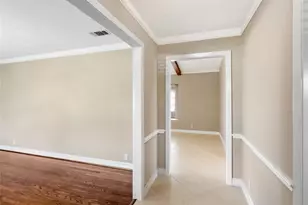 6603 Kury Ln, Houston, TX 77008 - Photo 5