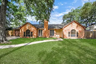 411 Dover Ln, Spring, TX 77373 - Photo 3