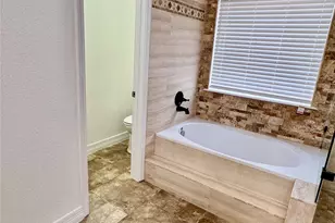 21424 Quail Point Ln, Montgomery, TX 77365 - Photo 33