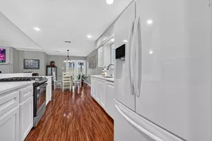 13819 Ivymount Dr, Sugar Land, TX 77498 - Photo 7