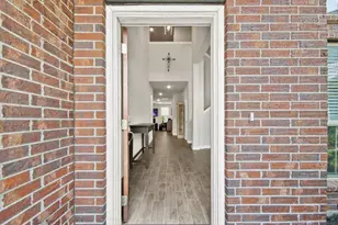 101 Buttonwood Ct, Conroe, TX 77318 - Photo 3