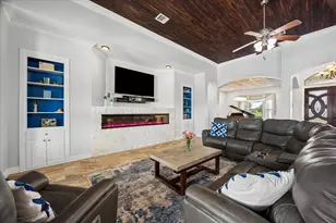 527 Lily Ln, Rosharon, TX 77583 - Photo 7