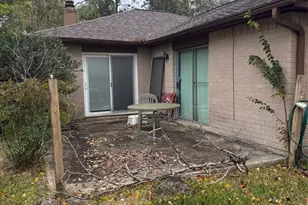 18303 Anne Dr, Webster, TX 77058 - Photo 21