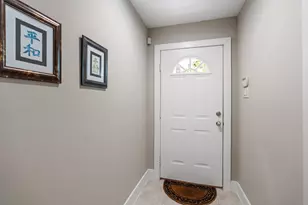 8715 Meadowcroft Dr, Houston, TX 77063 - Photo 3
