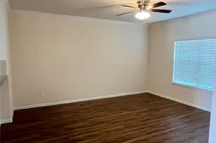 606 Rosewood St, Dayton, TX 77535 - Photo 5