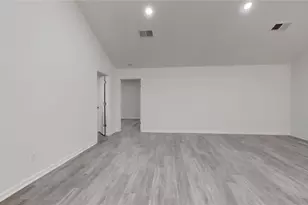 7415 Alcomita Dr, Houston, TX 77083 - Photo 5