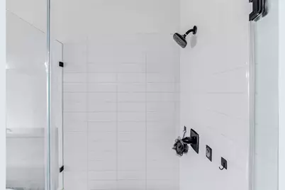 334 Eastwood Street, Houston, TX 77011 - Photo 27