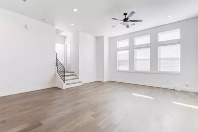 334 Eastwood Street, Houston, TX 77011 - Photo 13