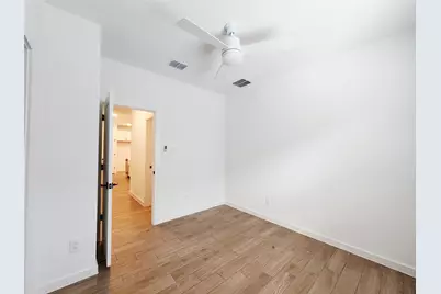 8430 Bay Ridge Circle, Baytown, TX 77523 - Photo 17