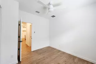 8430 Bay Rdg Cir, Baytown, TX 77523 - Photo 17