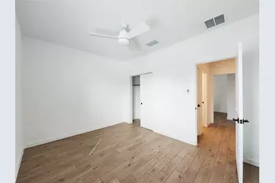 8430 Bay Ridge Circle, Baytown, TX 77523 - Photo 3