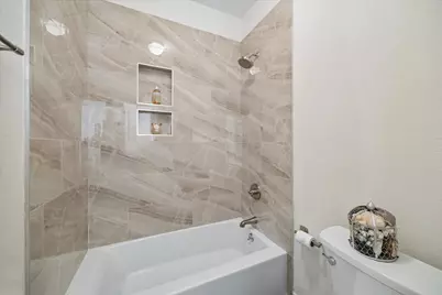1201 Bering Drive #45, Houston, TX 77057 - Photo 17