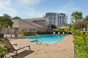 1201 Bering Dr, Houston, TX 77057 - Photo 21