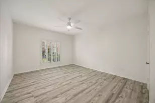 1201 Bering Dr, Houston, TX 77057 - Photo 13