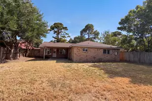 9418 Beverly Hill St, Houston, TX 77063 - Photo 5