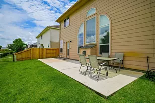 11207 Burmese Ln, Sugar Land, TX 77478 - Photo 5