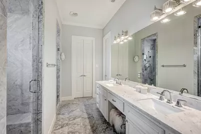 224 W 30th Street, Houston, TX 77018 - Photo 17