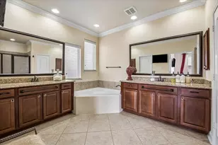 1701 Preserve Ln, Pearland, TX 77089 - Photo 17
