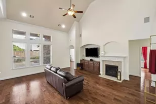 1701 Preserve Ln, Pearland, TX 77089 - Photo 13