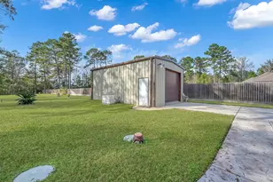 11486 Oak Springs Dr, Willis, TX 77378 - Photo 27