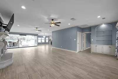 11486 Oak Springs Drive, Willis, TX 77378 - Photo 7