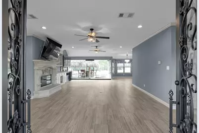 11486 Oak Springs Drive, Willis, TX 77378 - Photo 5