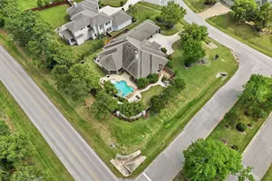 8111 Hideaway Lake Cir, Spring, TX 77389 - Photo 47