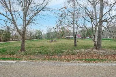 26 Lakeview Drive, Huntsville, TX 77320 - Photo 1