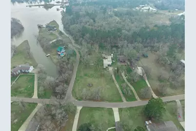 26 Lakeview Drive, Huntsville, TX 77320 - Photo 13