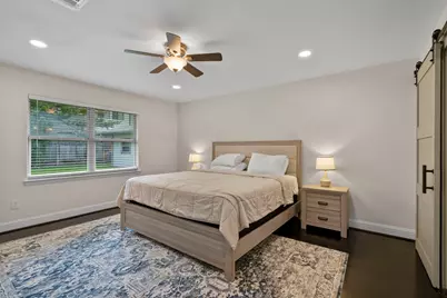 2402 Chimney Rock Road, Houston, TX 77056 - Photo 13