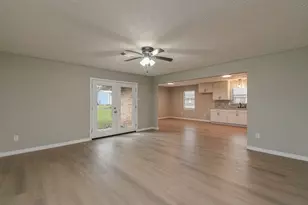 2834 Pansy St, Pasadena, TX 77503 - Photo 15