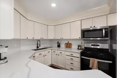 215 Caplin Street, Houston, TX 77022 - Photo 13