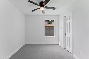 1818 Nina Lee Ln, Houston, TX 77018 - Photo 19