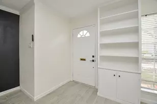2643 Marilee Ln, Houston, TX 77057 - Photo 3
