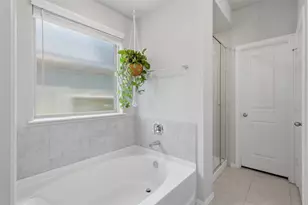 15718 Highlands Cove Dr, Humble, TX 77346 - Photo 17