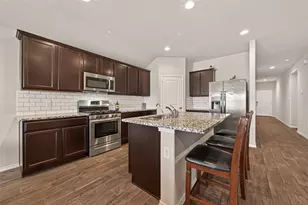 831 Petunia Falls Ln, Rosharon, TX 77583 - Photo 7