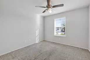 831 Petunia Falls Ln, Rosharon, TX 77583 - Photo 17