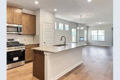 759 Red Mulberry Street, La Marque, TX 77568 - Photo 3