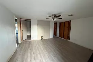 9117 Brandon St, Houston, TX 77051 - Photo 11