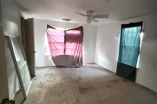 9117 Brandon St, Houston, TX 77051 - Photo 19
