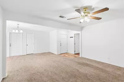 7009 Youpon Drive, Galveston, TX 77551 - Photo 13