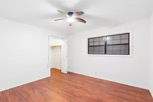 7009 Youpon Dr, Galveston, TX 77551 - Photo 25