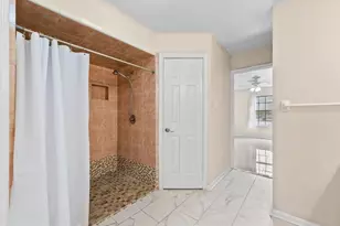 15403 El Padre Dr, Houston, TX 77083 - Photo 11