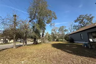 412 Waco St, Conroe, TX 77301 - Photo 13