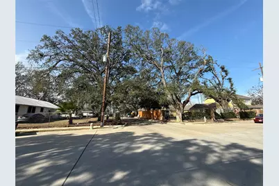 412 Waco Street, Conroe, TX 77301 - Photo 41