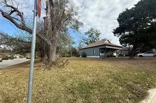 412 Waco St, Conroe, TX 77301 - Photo 23