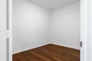 10222 Clearwick St, Houston, TX 77034 - Photo 5