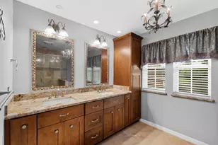 14 Wickham Ct, Sugar Land, TX 77479 - Photo 29